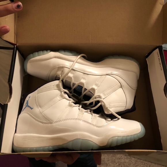 jordan 11s legend blue